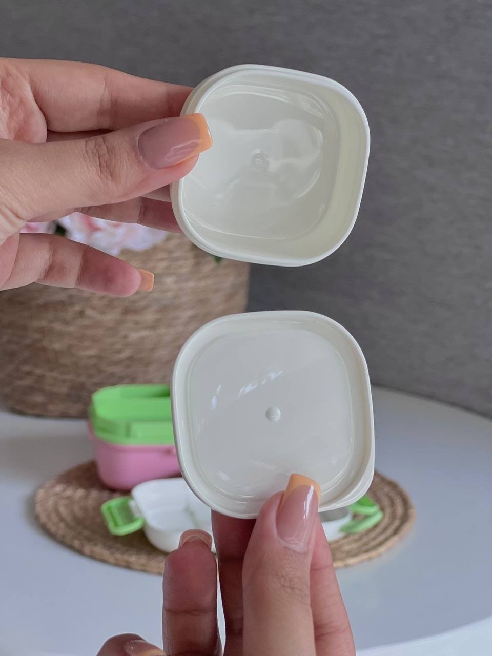 Lunch Box | Leak-Proof Plastic Lunchbox with 3 Compartments & Spoon | Microwave, Freezer & Dishwasher Safe Food Container 7 Lunch Box | Leak-Proof Plastic Lunchbox with 3 Compartments & Spoon | Microwave, Freezer & Dishwasher Safe Food Container - Image 7